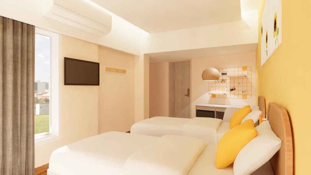 Bloom Hotel - Juhu Мумбаи Экстерьер фото