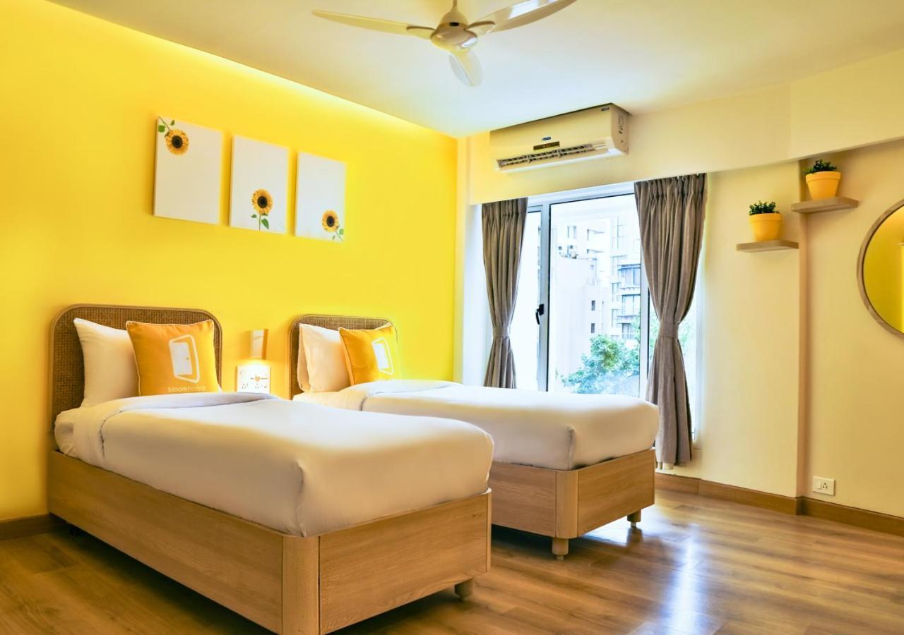 Bloom Hotel - Juhu Мумбаи Экстерьер фото